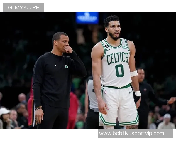 布朗称赞马祖拉执教风格独特认为球队当前需要这种疯狂的能量