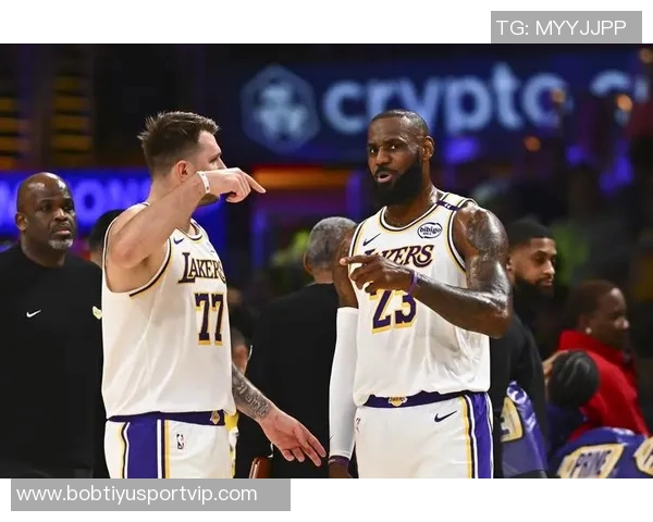 雷迪克谈詹姆斯:去年高要求今年共同制定新计划以提升球队表现 雷迪克谈詹姆斯:去年高要求今年共同制定新计划以提升球队表现